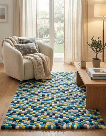 4' 1 x 6' 1 Hand Woven Felt Ball Wool Rug