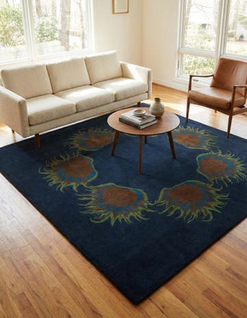 7' 7 x 7' 7 Luna Square Rug