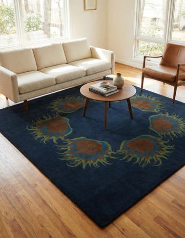 7' 7 x 7' 7 Luna Square Rug
