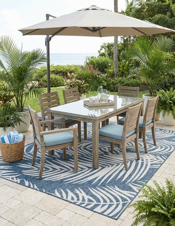 7' 10 x 10' Easy-Clean Botanical Indoor / Outdoor Rug
