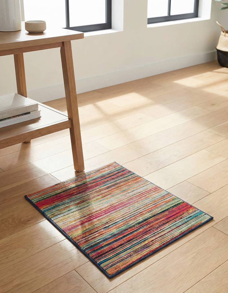 Detail image of 1' 4 x 1' 4 Azalea Sample Rug