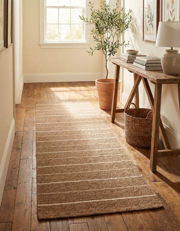 2' 4 x 4' 6 Hand Woven Kilim Dhurrie Wool Runner Rug