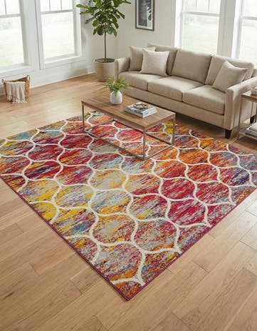 7' 10 x 7' 10 Lattice Frieze Square Rug