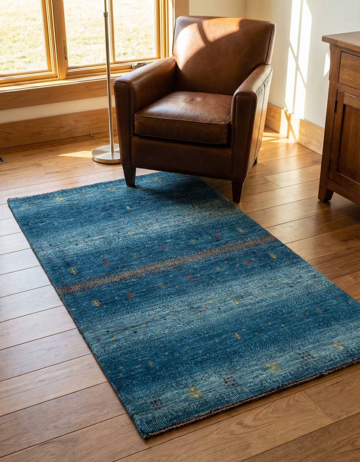 Detail image of 2' 9 x 4' 8 Hand Knotted Kashkuli Rug