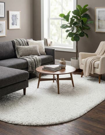 White Zermatt Shag Oval Rug