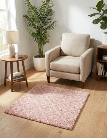 Light Pink Lattice Shag Square Rug
