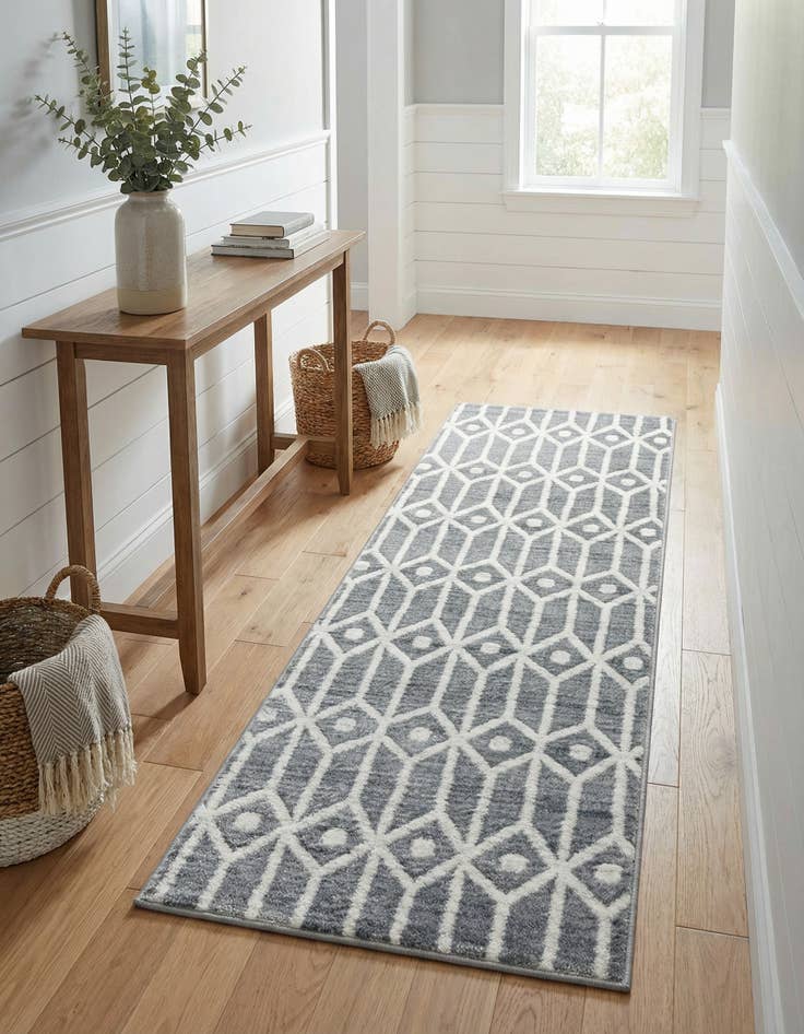 Detail image of 2' x 6' Lattice Trellis Runner Rug