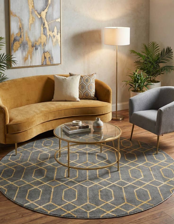 Detail image of 7' 10 x 7' 10  Marilyn Monroe&trade; Glam Trellis Round Rug