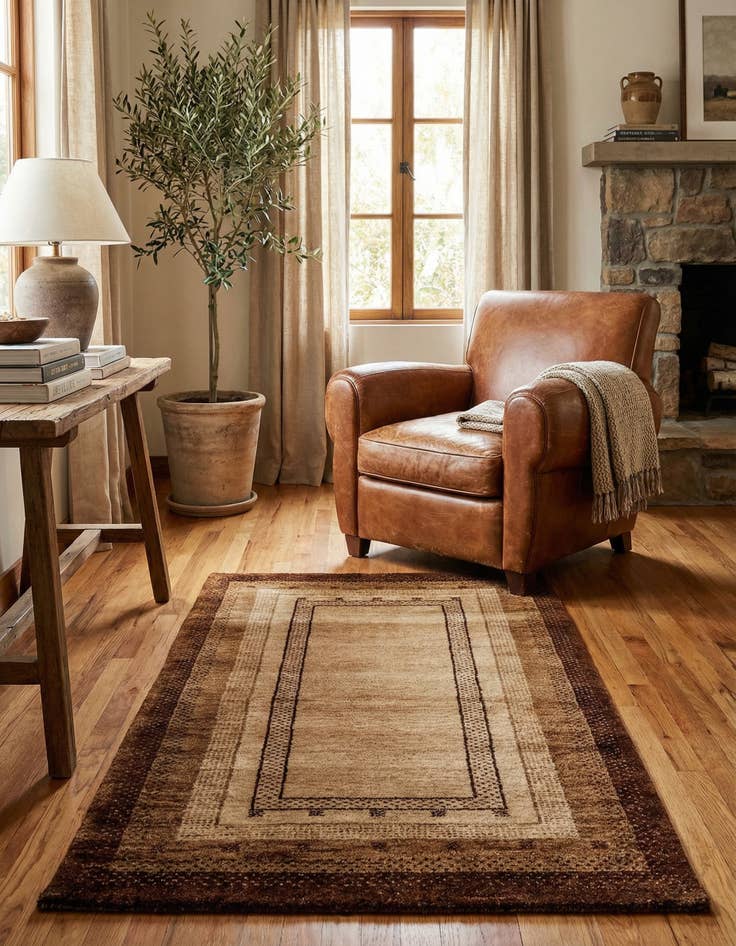 Detail image of 2' 5 x 4' 8 Hand Knotted Gabbeh Wool Rug