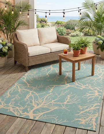5' x 8' Easy-Clean Botanical Indoor / Outdoor Rug
