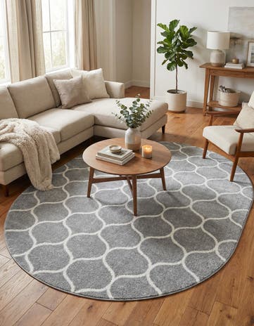 7' 10 x 10' Lattice Frieze Oval Rug