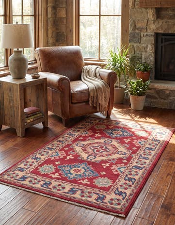 2' 7 x 4' Hand Knotted Kazak Rug