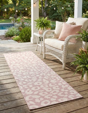 2' x 6' Easy-Clean Safari Indoor / Outdoor Runner Rug