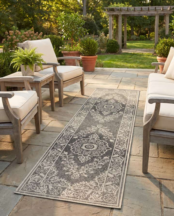 60cm x 245cm Easy-Clean Traditional Indoor / Outdoor Runner Rug