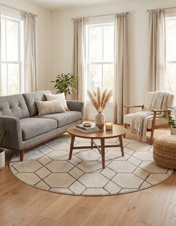 7' 10 x 7' 10 Lattice Frieze Round Rug