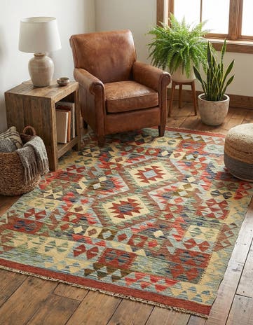 3' 5 x 5' Hand Woven Kilim Maymana Wool Rug
