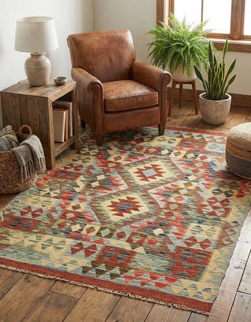 3' 5 x 5' Hand Woven Kilim Maymana Wool Rug