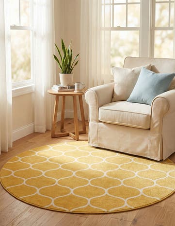 Yellow Lattice Frieze Round Rug