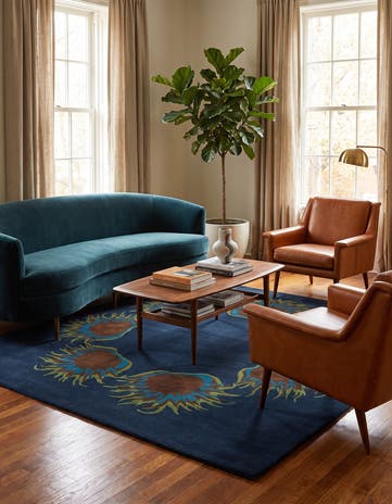 7' 5 x 7' 6 Luna Square Rug
