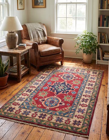 2' 8 x 4' 3 Hand Knotted Kazak Rug