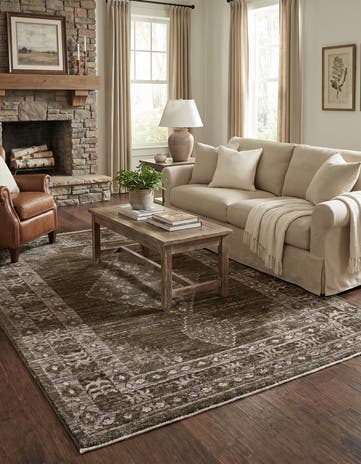 Green Grand Tradition Rug
