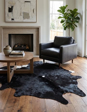 5' 1 x 6' 5 Cowhide Leather Rug