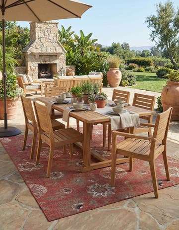 7' 10 x 10' Easy-Clean Botanical Indoor / Outdoor Rug