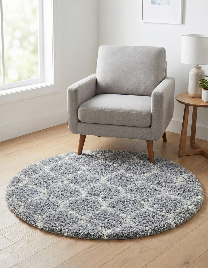 3' 3 x 3' 3 Lattice Shag Round Rug