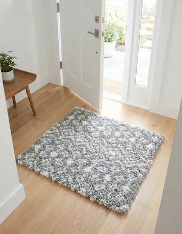 Gray Moroccan Trellis Shag Square Rug