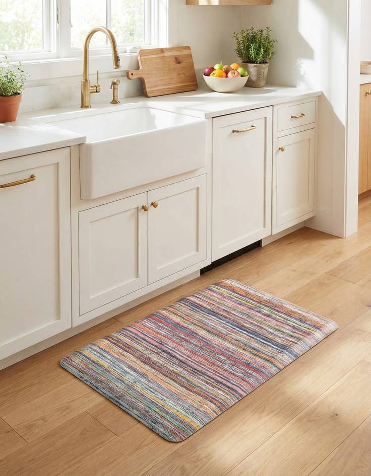 Detail image of 2' x 3' Striped Comfort Mat