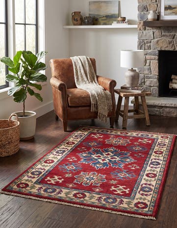 2' 8 x 4' 2 Hand Knotted Kazak Rug