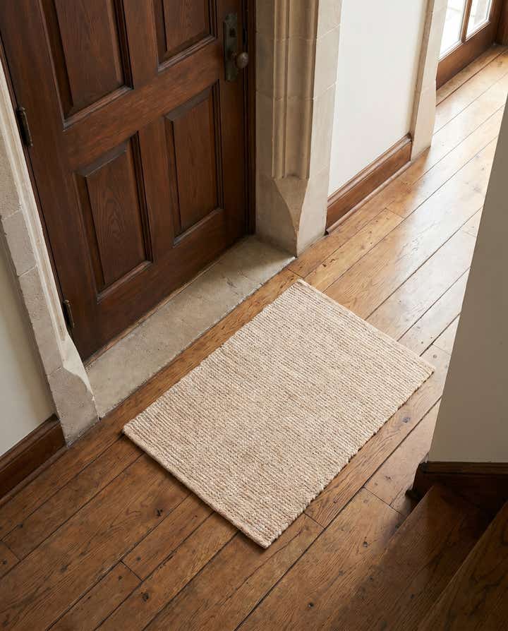 2' 2 x 3' 1 Hand Woven Jill Zarin English Manor Wool Rug
