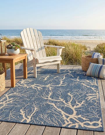 5' x 8' Easy-Clean Botanical Indoor / Outdoor Rug