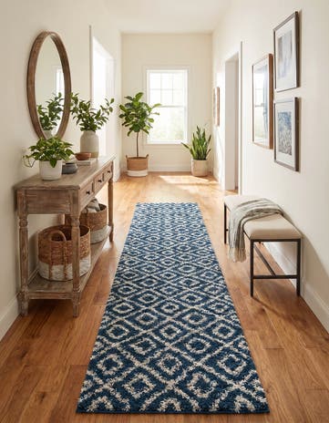 3' 3 x 16' 5 Lattice Shag Runner Rug