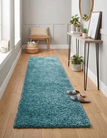 2' x 6' 9 Soft Solid Shag Runner Rug
