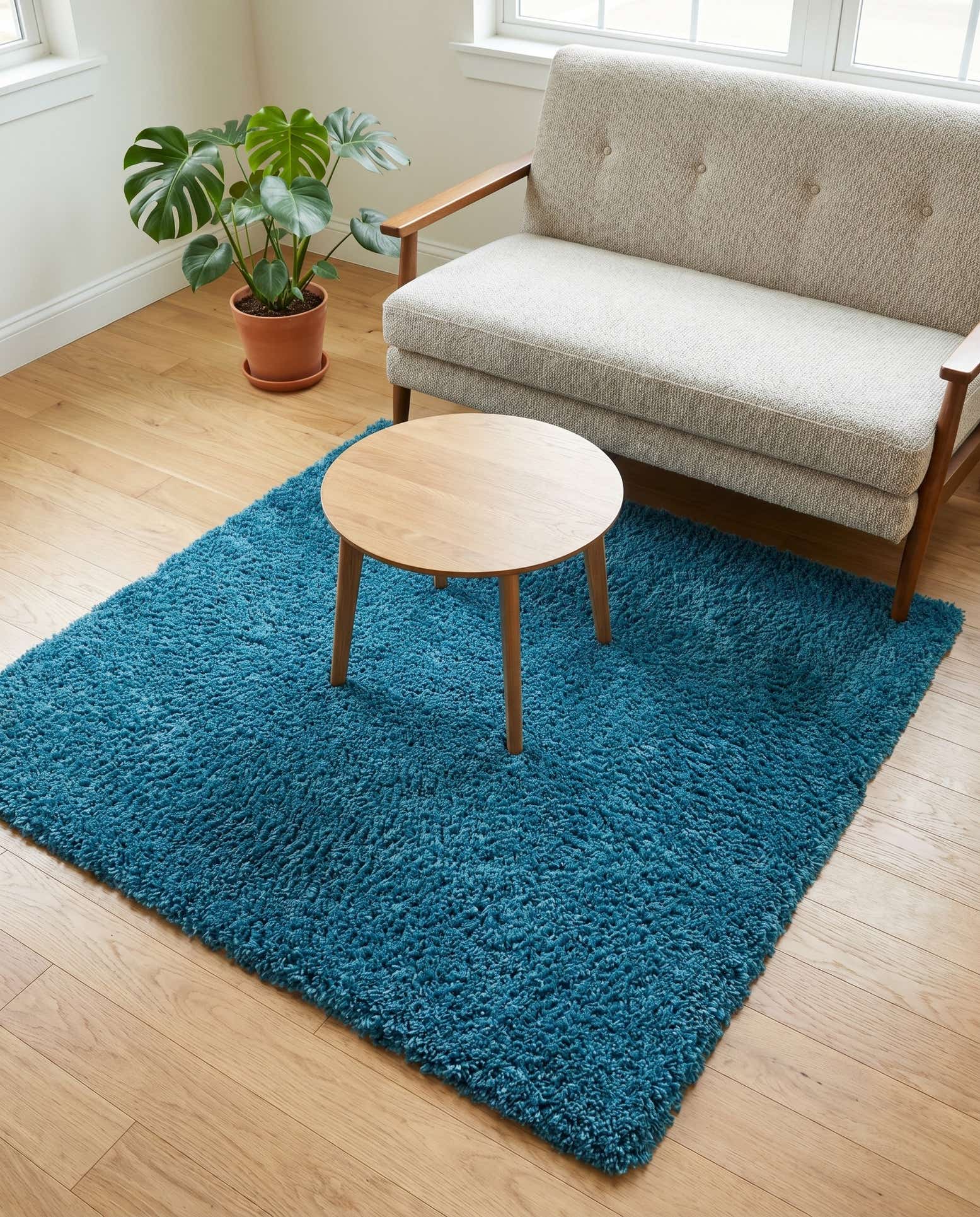 5' 3 x 5' 3 Solid Shag Square Rug