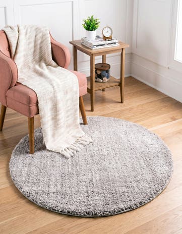 3' 3 x 3' 3 Jill Zarin Shaggy Chic Round Rug