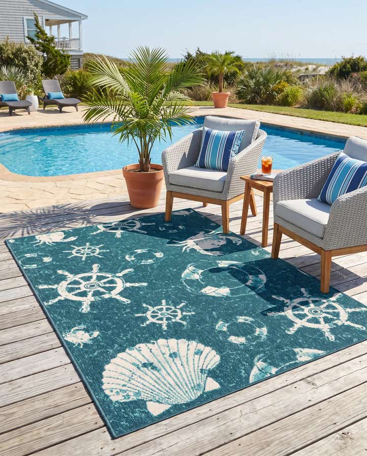 4' x 6' Easy-Clean Coastal Indoor / Outdoor Rug