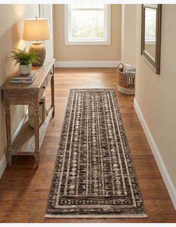 Gray Grand Tradition Runner Rug