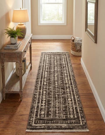 Gray Grand Tradition Runner Rug