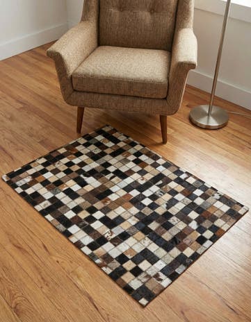 2' 1 x 3' Cowhide Leather Rug