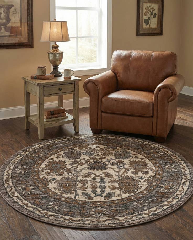 Detail image of 5' x 5' Grand Tradition Round Rug