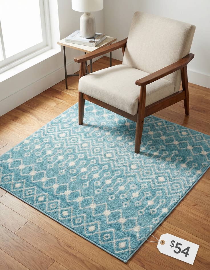 Detail image of 4' x 4' Moroccan Trellis Square Rug