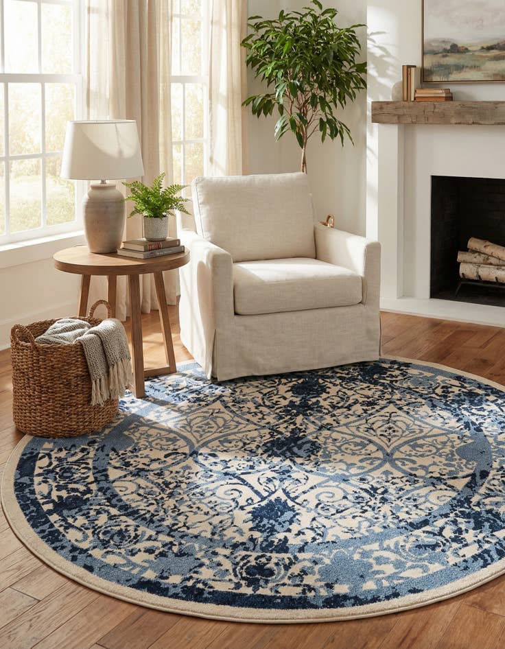 Detail image of 7' 10 x 7' 10 Vista Round Rug