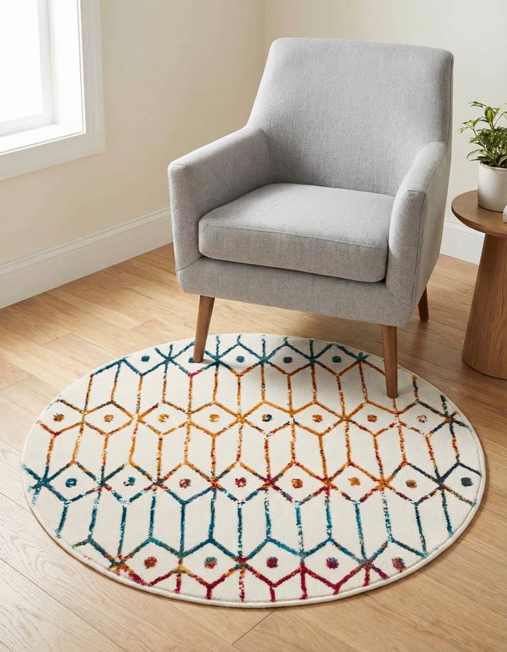 Detail image of 3' 3 x 3' 3 Lattice Trellis Round Rug