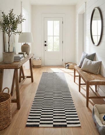 Black Georgia Runner Rug