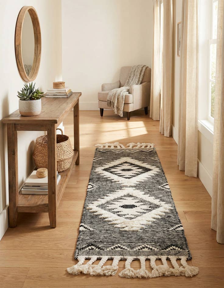 Detail image of 2' 2 x 6' 1 Hand Woven Arizona Wool Runner Rug