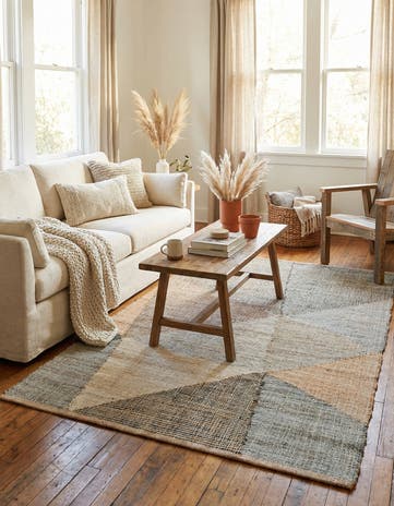 4' 1 x 6' 1 Hand Woven Kilim Jute Rug