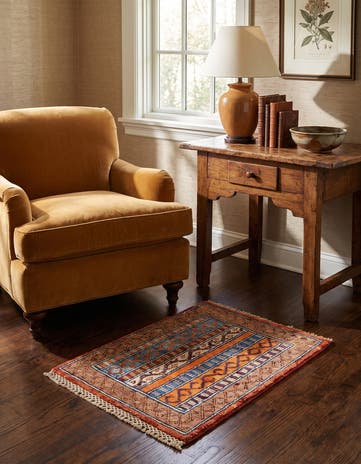 1' 4 x 2' Hand Knotted Ziegler Rug