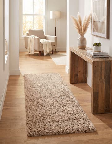 2' x 6' Solid Shag Runner Rug